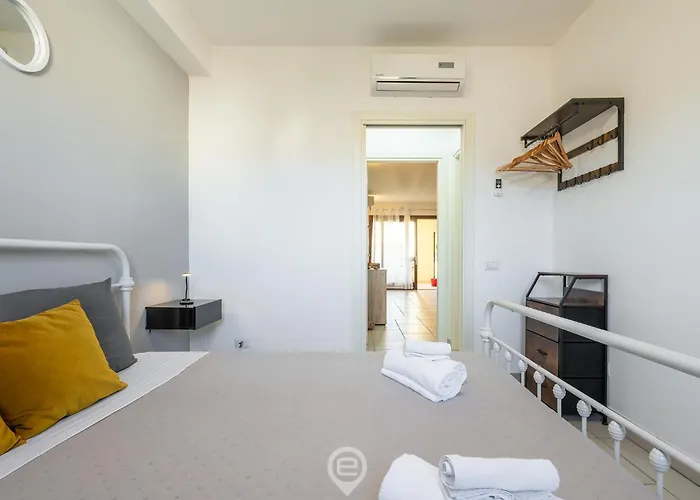 Via Giardini House *